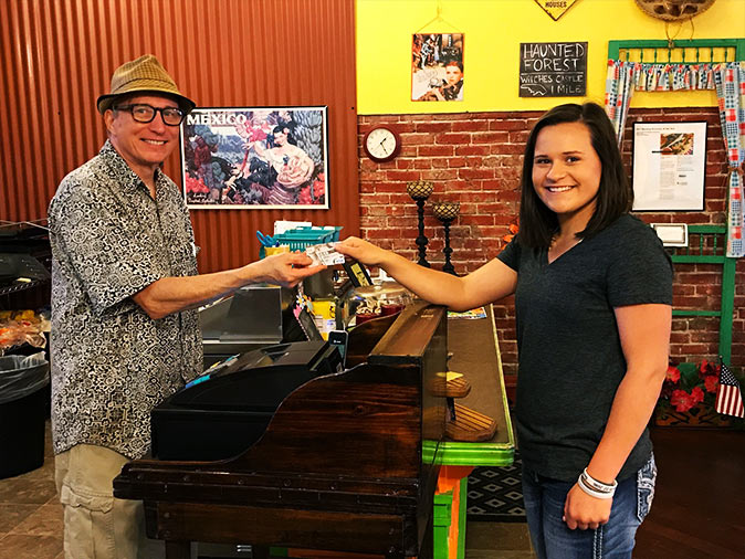 Use your Kaw Valley State Bank Score Card Rewards Credit Card to earn Reward Points! Use your Kaw Valley State Bank Score Card Rewards Credit Card to earn Reward Points!