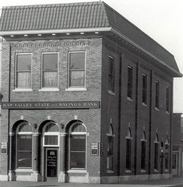 Purchased Farmers State Building at 431 Lincoln. The building cost $5750.